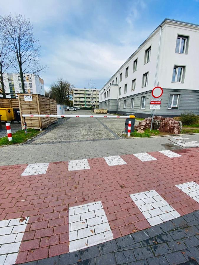 Apartament Walczaka 43 Miejsce Parkingowe Gorzow Wielkopolski Ngoại thất bức ảnh